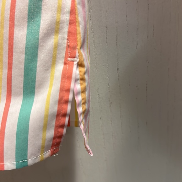 Land’s End Striped Button Down Shirt Size 6 with three quarter sleeves. - Picture 4 of 6